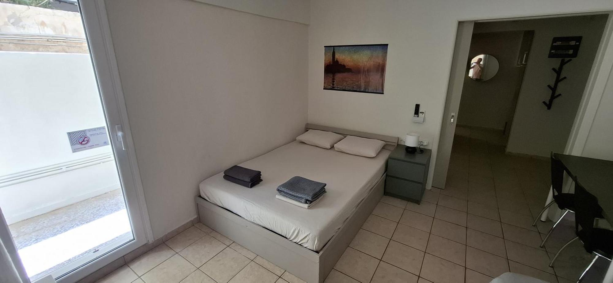Honeybee4 - Cozy Studio Close To The Port, Airport & Athens ラフィーナ エクステリア 写真